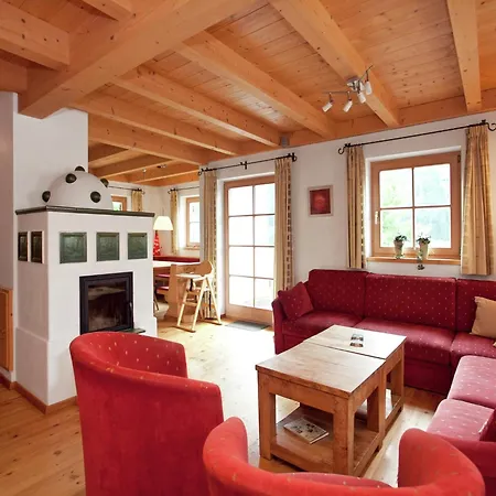 In Koenigsleiten Near Bus, Pool Шале