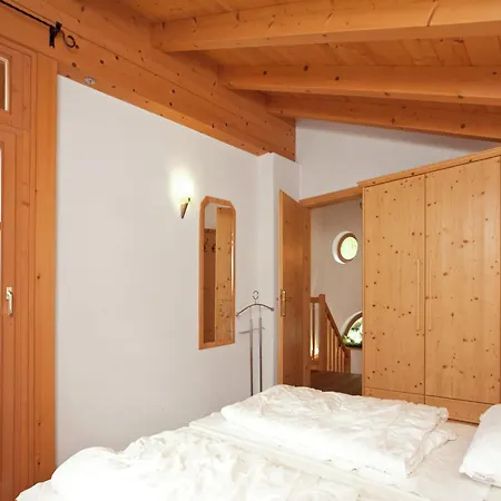 別荘 For 10 People With Access To The Swimming Pool ヴァルト・イム・ピンツガウ