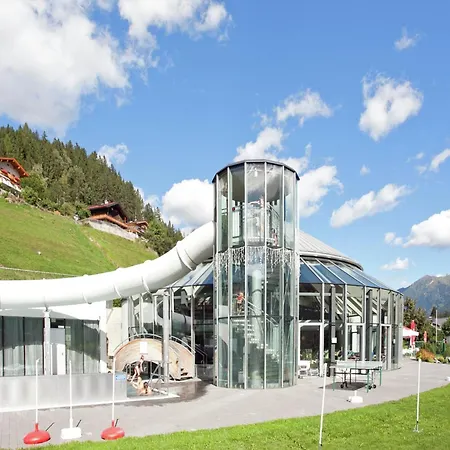 In Koenigsleiten Near Bus, Pool Chalet *