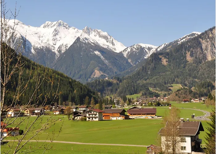 Dağ evi In Koenigsleiten Near Bus, Pool *